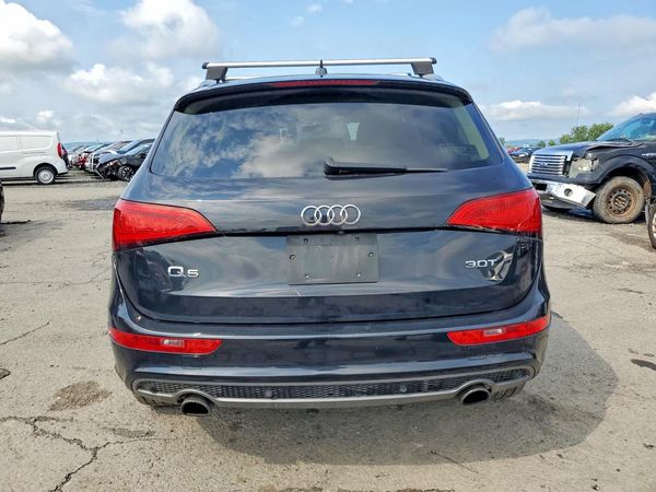 2013 AUDI Q5 Prestige