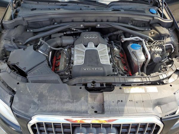 2013 AUDI Q5 Prestige