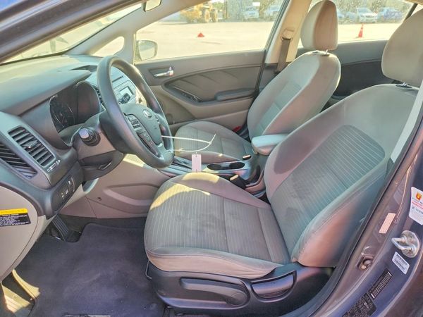 2016 KIA FORTE