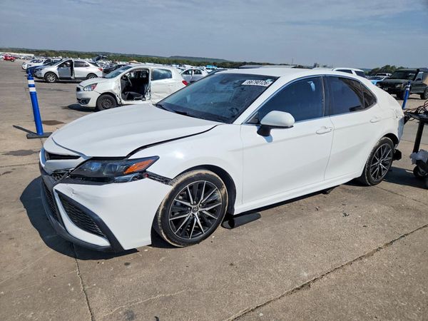 2021 TOYOTA CAMRY