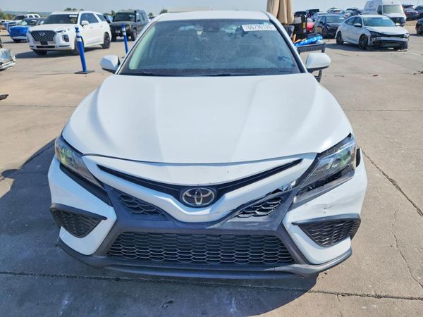 2021 TOYOTA CAMRY