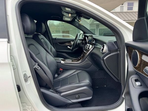 2020 MERCEDES-BENZ GLC GLC300-4M