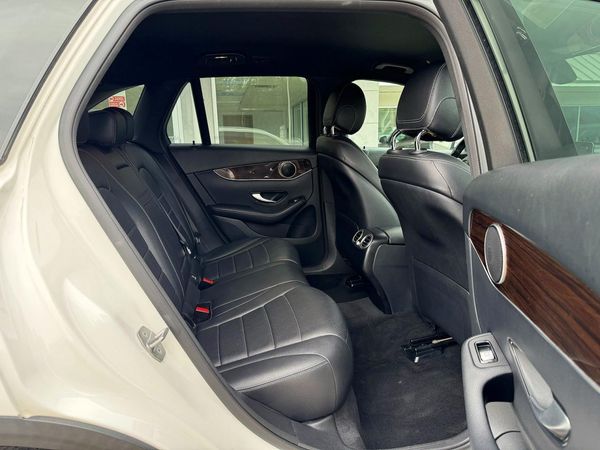 2020 MERCEDES-BENZ GLC GLC300-4M