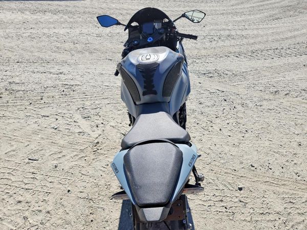 2025 KAWASAKI ZX636