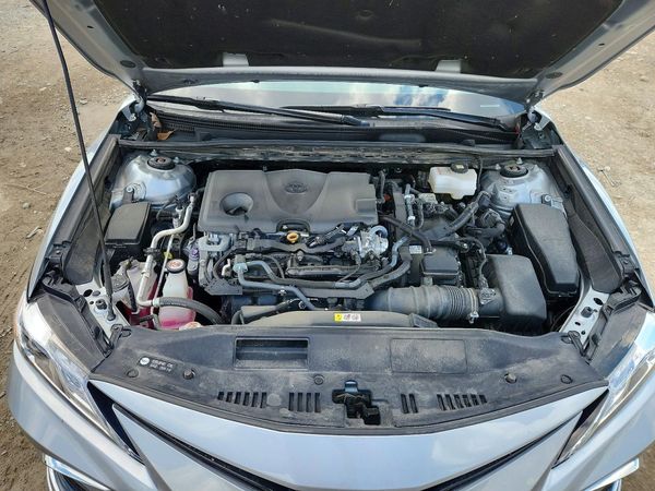 2023 TOYOTA CAMRY XLE — Engine bay