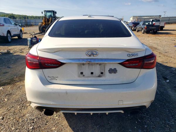 2018 INFINITI Q50