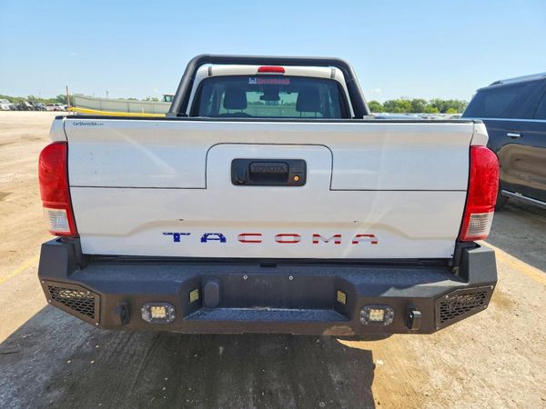 2016 TOYOTA TACOMA