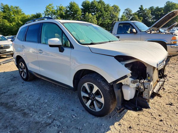 2018 SUBARU FORESTER Limited