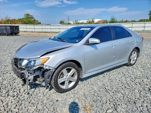 2013 TOYOTA CAMRY