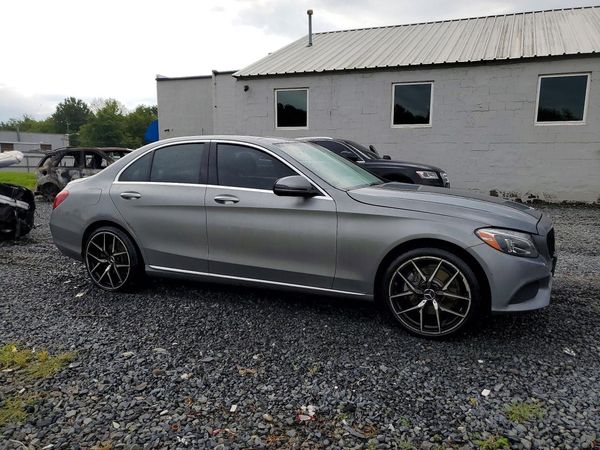 2015 MERCEDES-BENZ C 4-MATIC