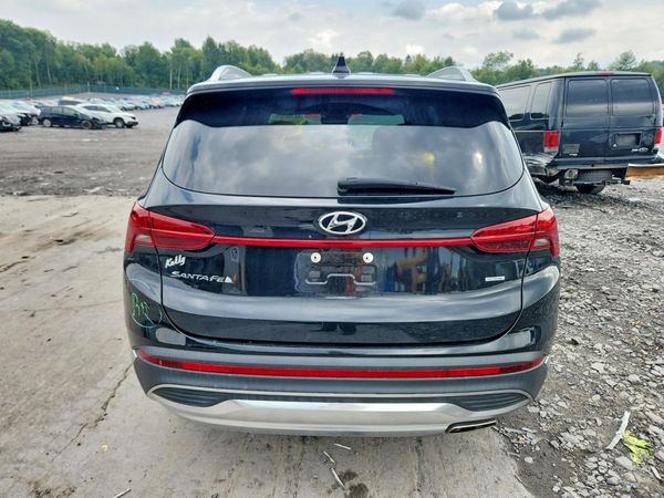 2022 HYUNDAI SANTA FE