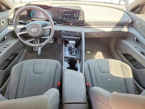 2026 HYUNDAI ELANTRA