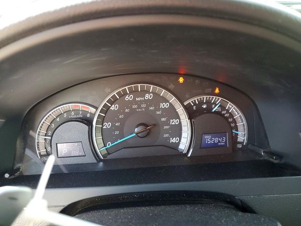 2014 TOYOTA CAMRY