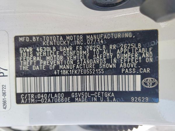 2014 TOYOTA CAMRY