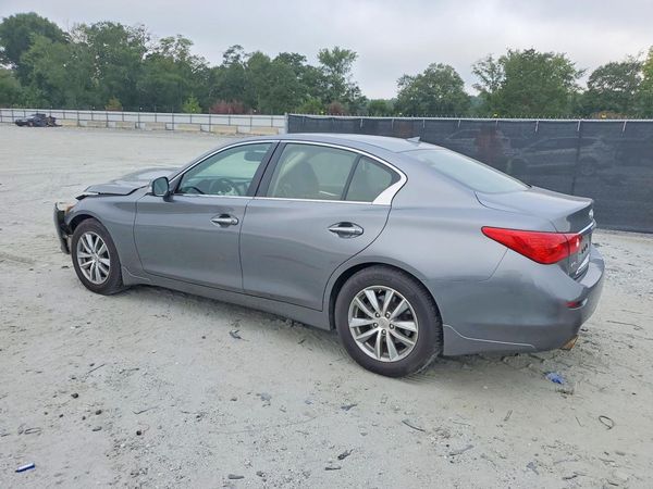 2015 INFINITI Q50