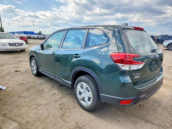2022 SUBARU FORESTER