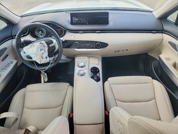 2022 GENESIS GV70