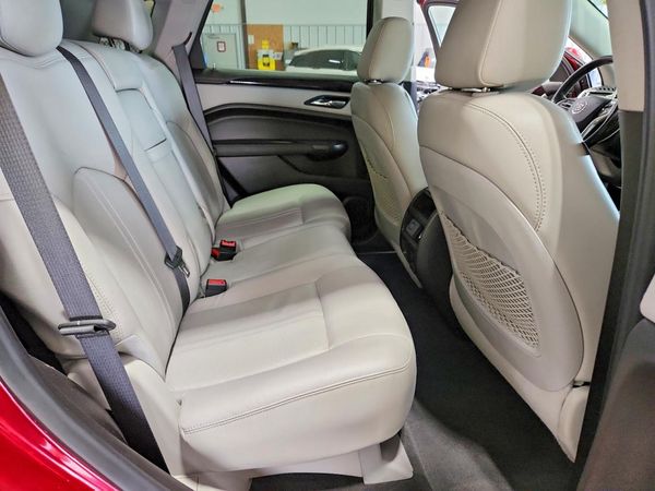 2015 CADILLAC SRX Luxury