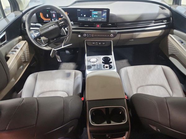 2027 KIA CARNIVAL LXS