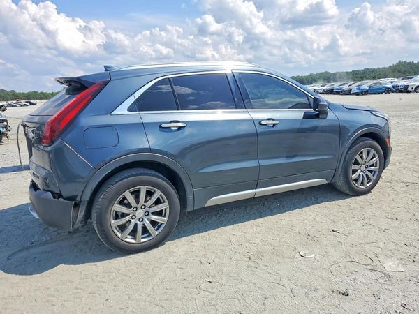 2021 CADILLAC XT4 Premium Luxury