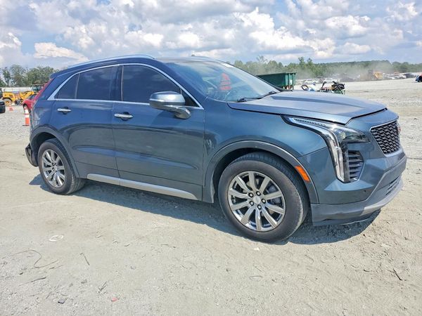 2021 CADILLAC XT4 Premium Luxury
