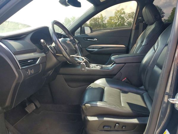 2021 CADILLAC XT4 Premium Luxury