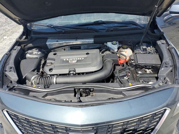 2021 CADILLAC XT4 Premium Luxury