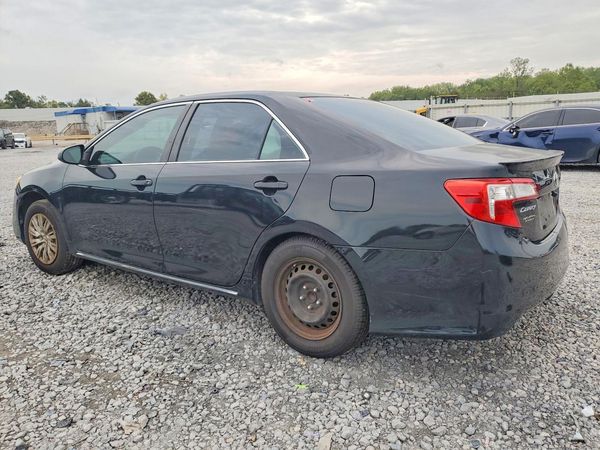 2013 TOYOTA CAMRY