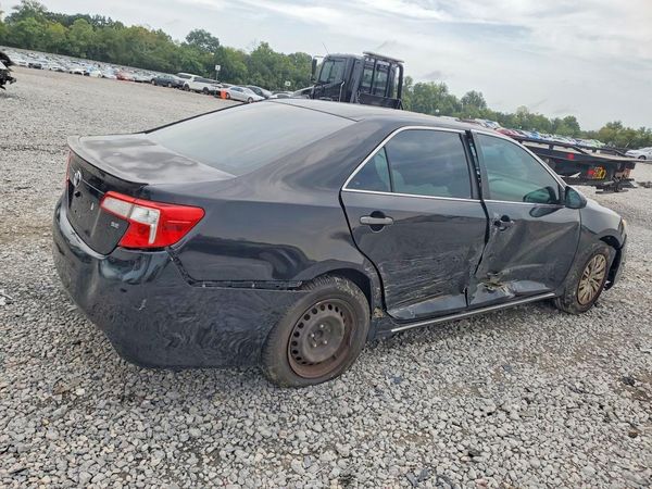 2013 TOYOTA CAMRY