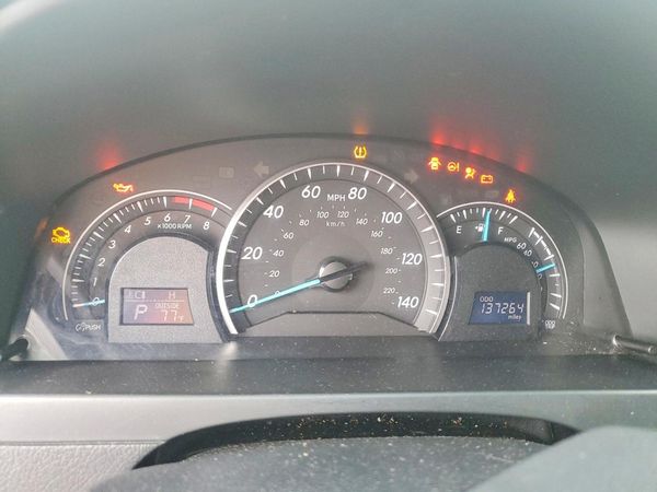 2013 TOYOTA CAMRY