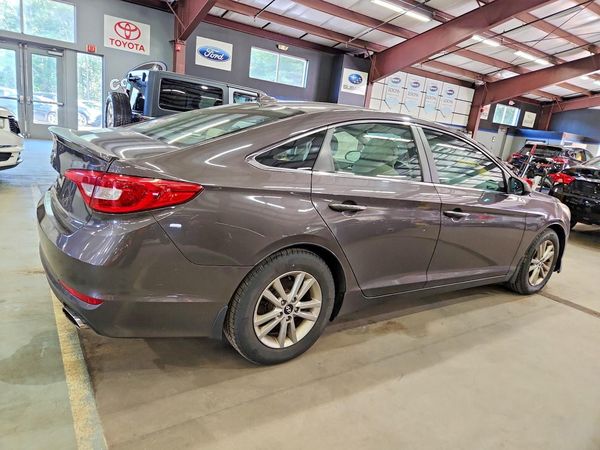 2017 HYUNDAI SONATA SE, Eco