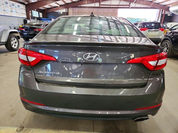 2017 HYUNDAI SONATA SE, Eco