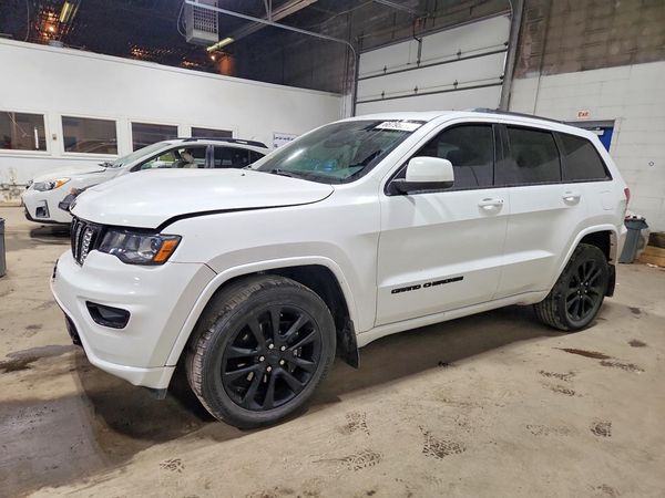 2020 JEEP GRAND CHEROKEE Laredo