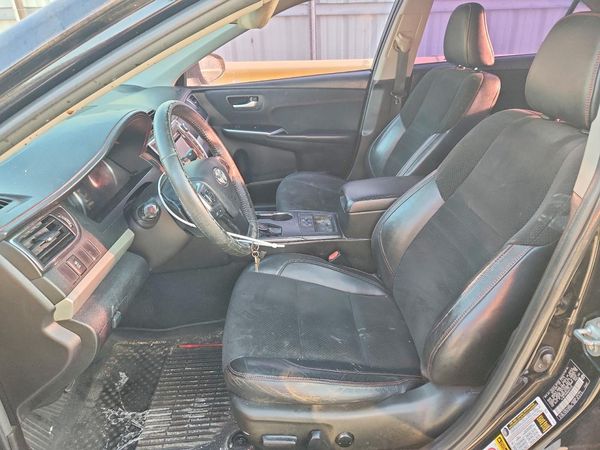 2016 TOYOTA CAMRY