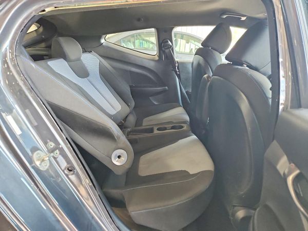 2019 HYUNDAI VELOSTER