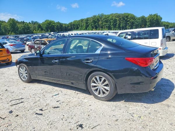 2015 INFINITI Q50