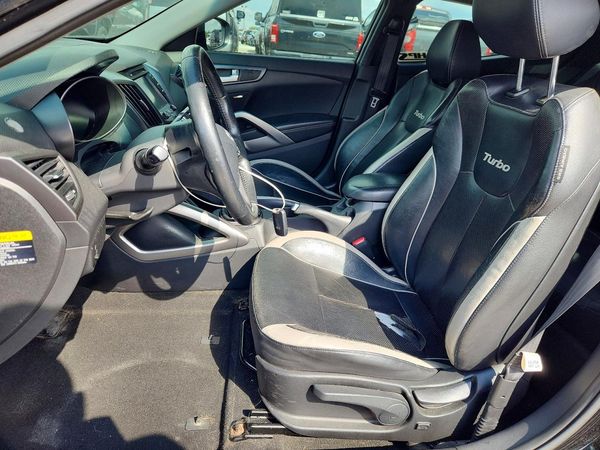 2013 HYUNDAI VELOSTER