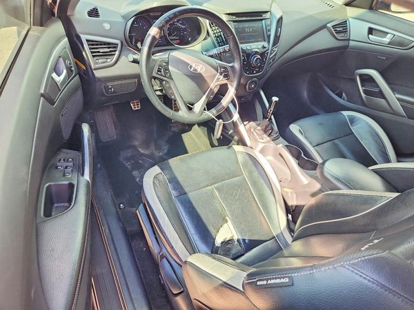 2013 HYUNDAI VELOSTER