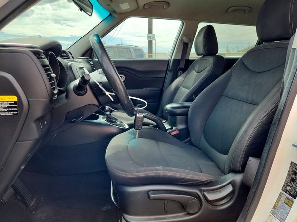 2015 KIA SOUL GL(Middle-low grade)