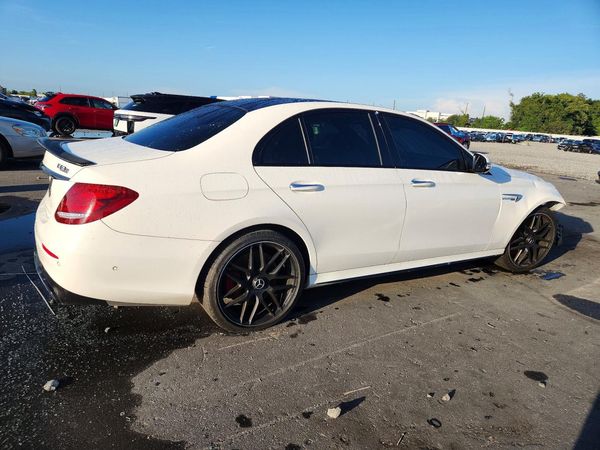 2019 MERCEDES-BENZ E