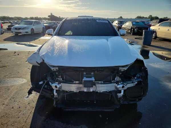 2019 MERCEDES-BENZ E