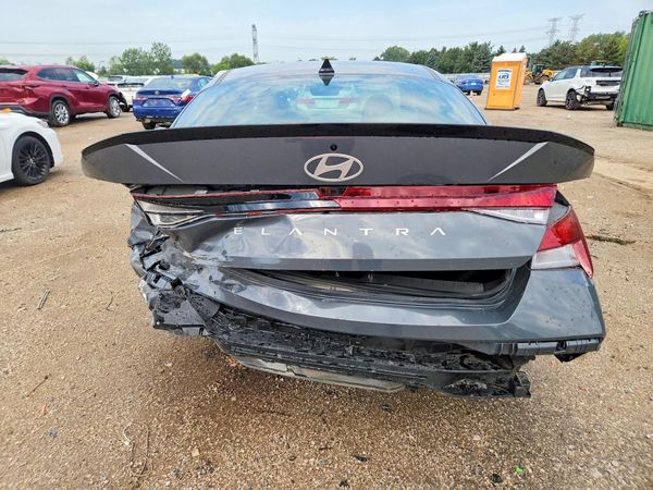 2026 HYUNDAI ELANTRA