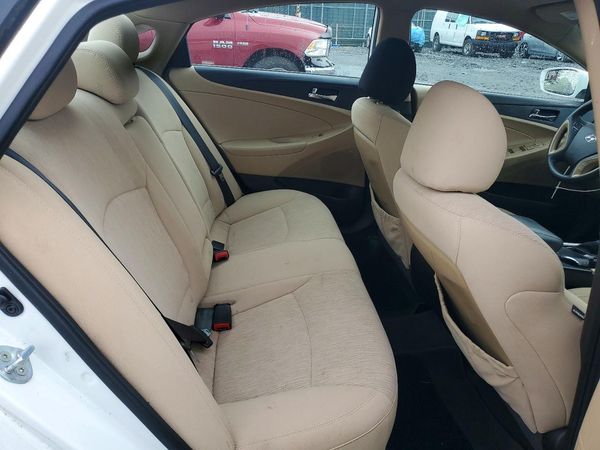2014 HYUNDAI SONATA GLS/ GLS Popular