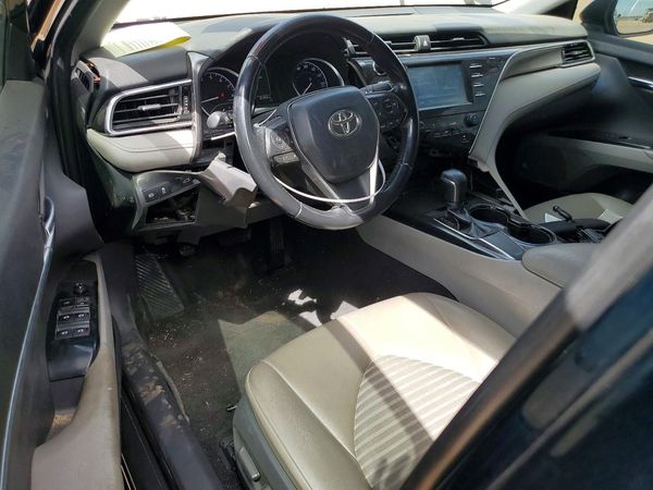 2018 TOYOTA CAMRY