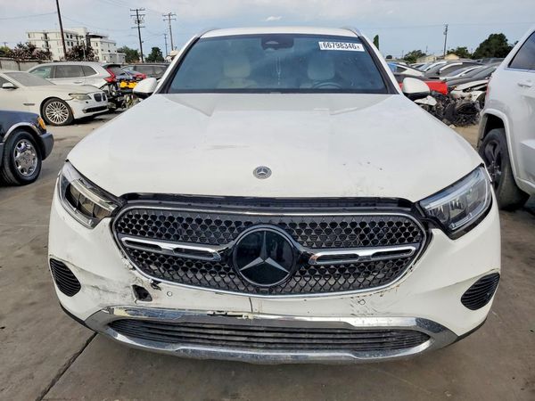 2023 MERCEDES-BENZ GLC GLC300