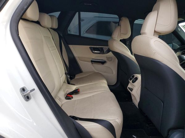 2023 MERCEDES-BENZ GLC GLC300