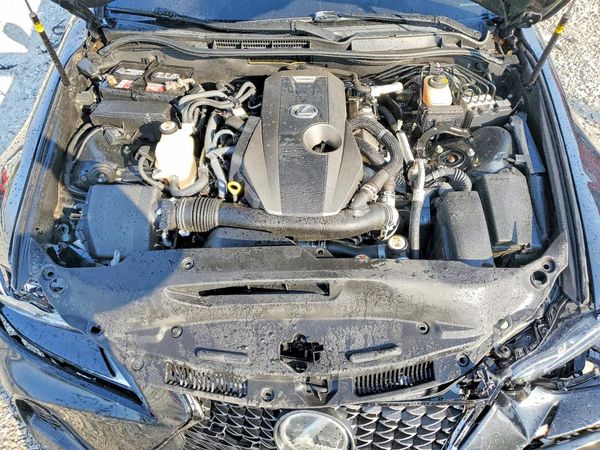 2019 LEXUS IS