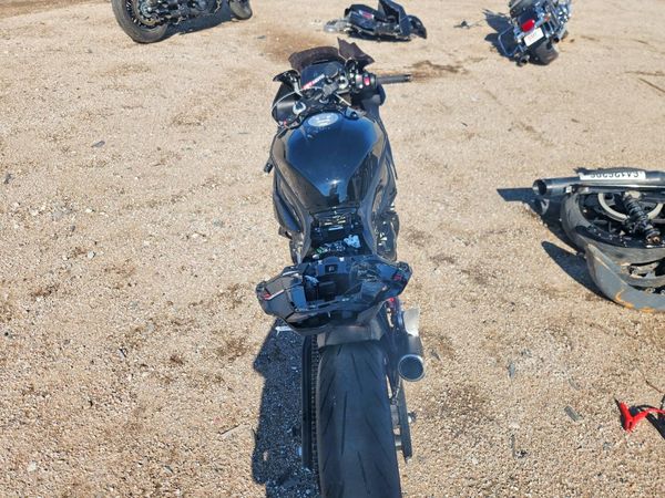 2026 BMW S 1000
