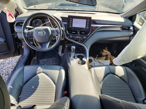 2024 TOYOTA CAMRY