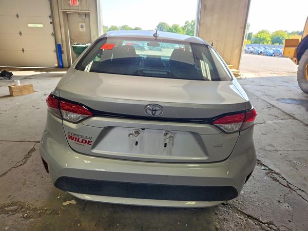 2022 TOYOTA COROLLA